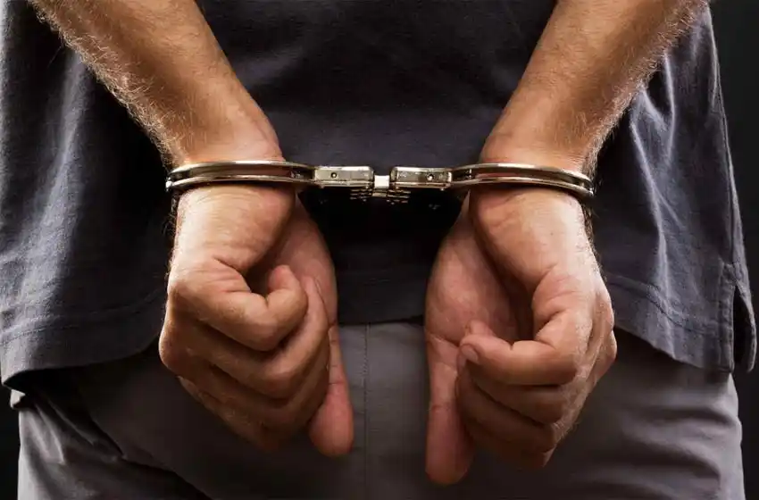 Fue condenado por violar a su hija y le redujeron la pena por no comprobar «penetración anal»