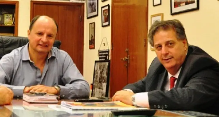 Expectativas por la visita del Ministro de Salud Alejandro Collia