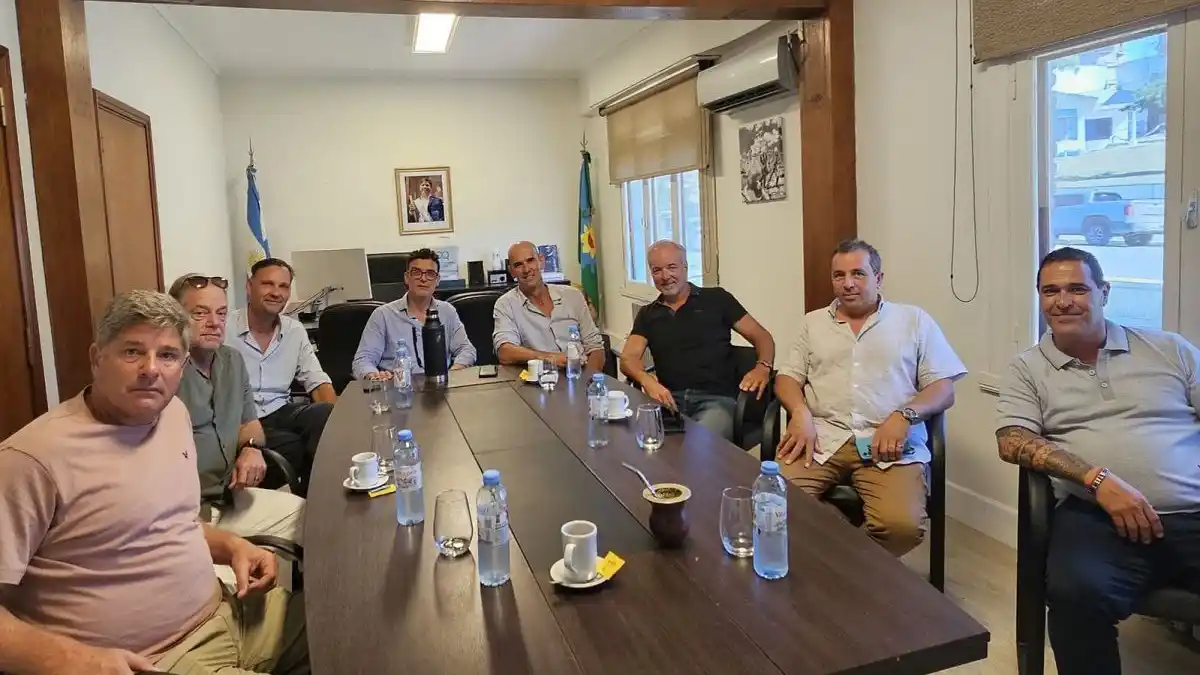 Reunión por la erosión costera