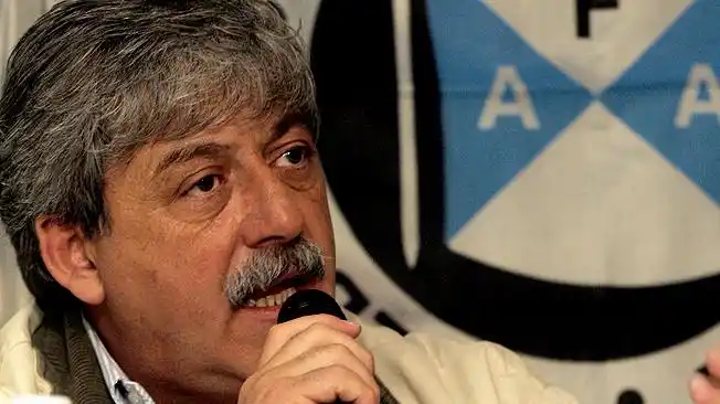 Eduardo Buzzi va a la Justicia acusado de pergeñar un fraude electoral en los comicios de Federación Agraria