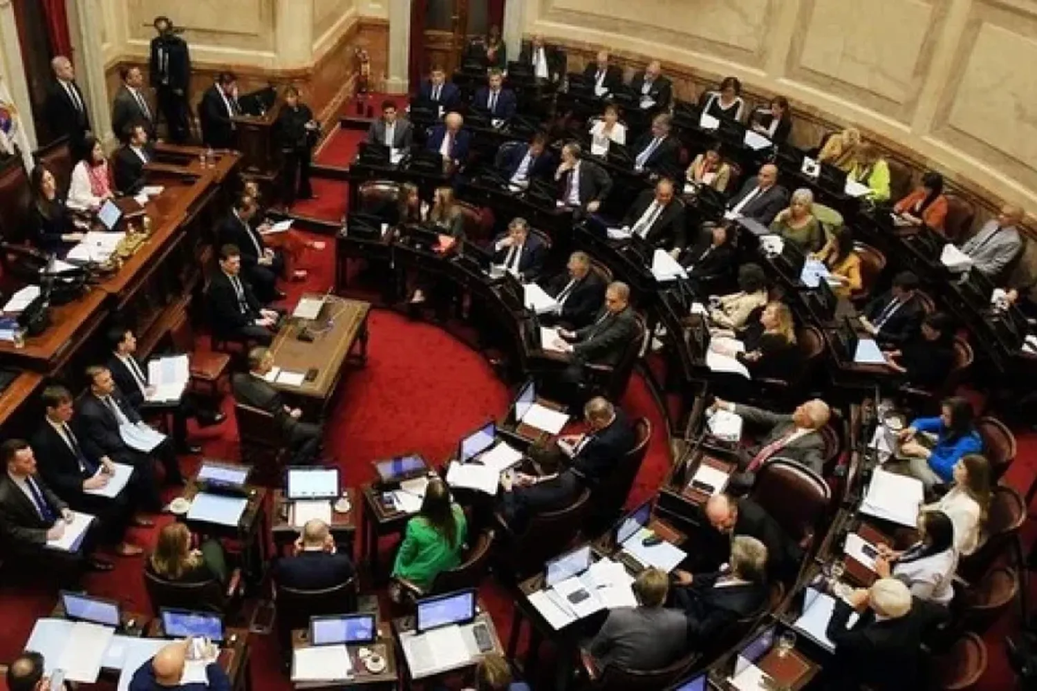 Ya hay fecha para tratar la Ley Bases en el Senado