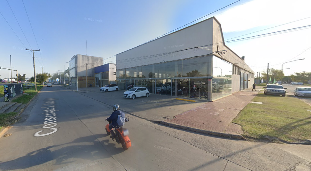 Robo en una concesionaria de Rafaela: rompieron un vidrio y se llevaron 