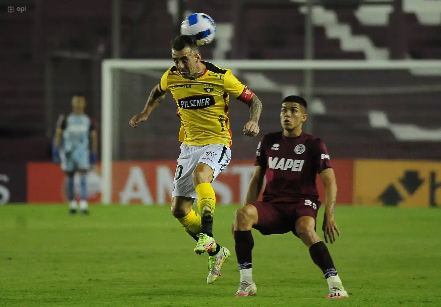 Lanús rescató un punto importante en Ecuador