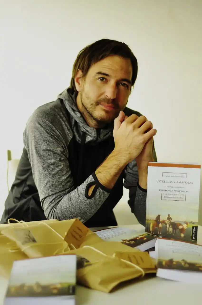 Estrellas y Amapolas, la primera “expresión” de Andrés Masán