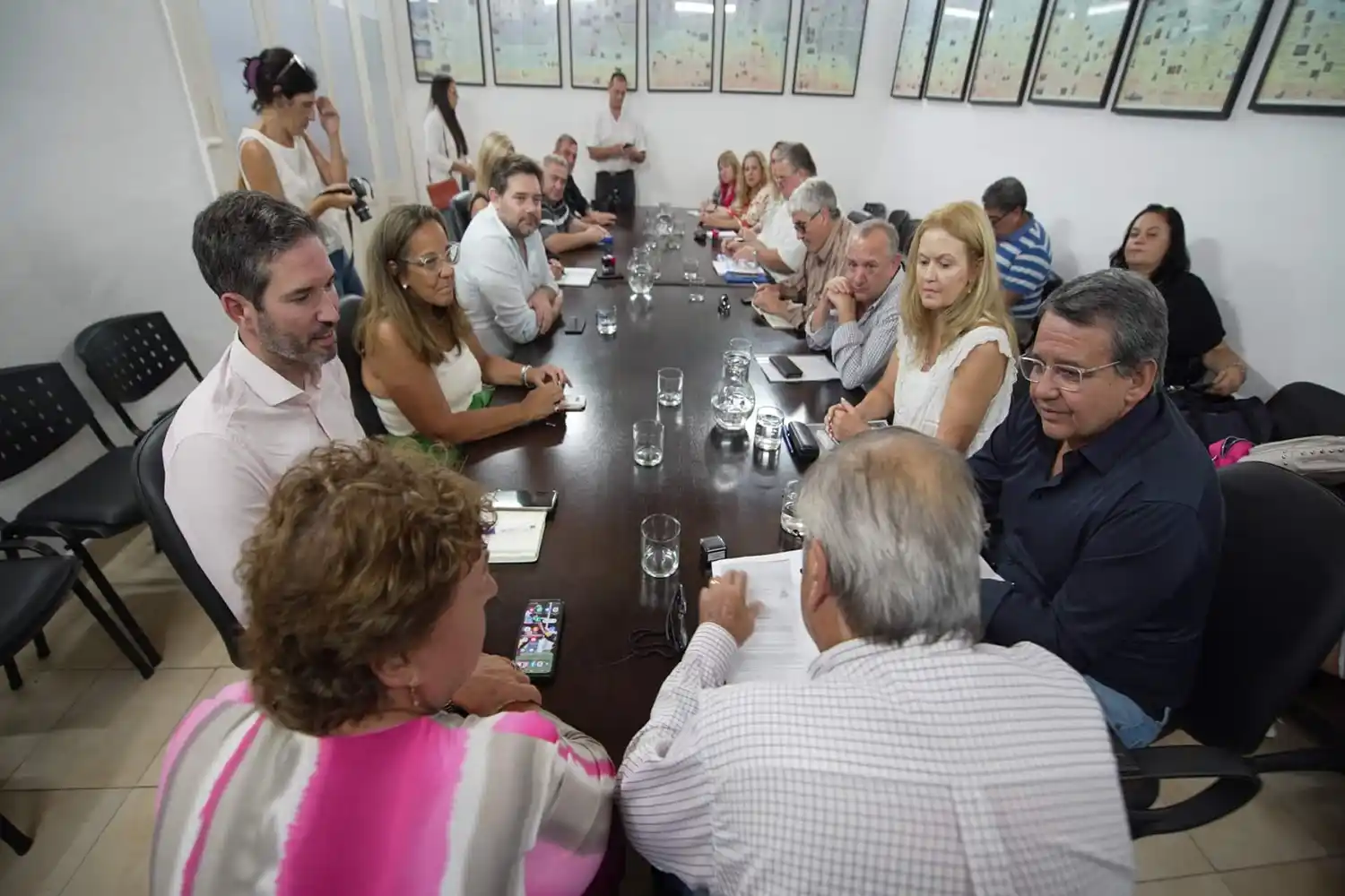 Se llegó a un acuerdo salarial con los docentes y el lunes comenzarán las clases
