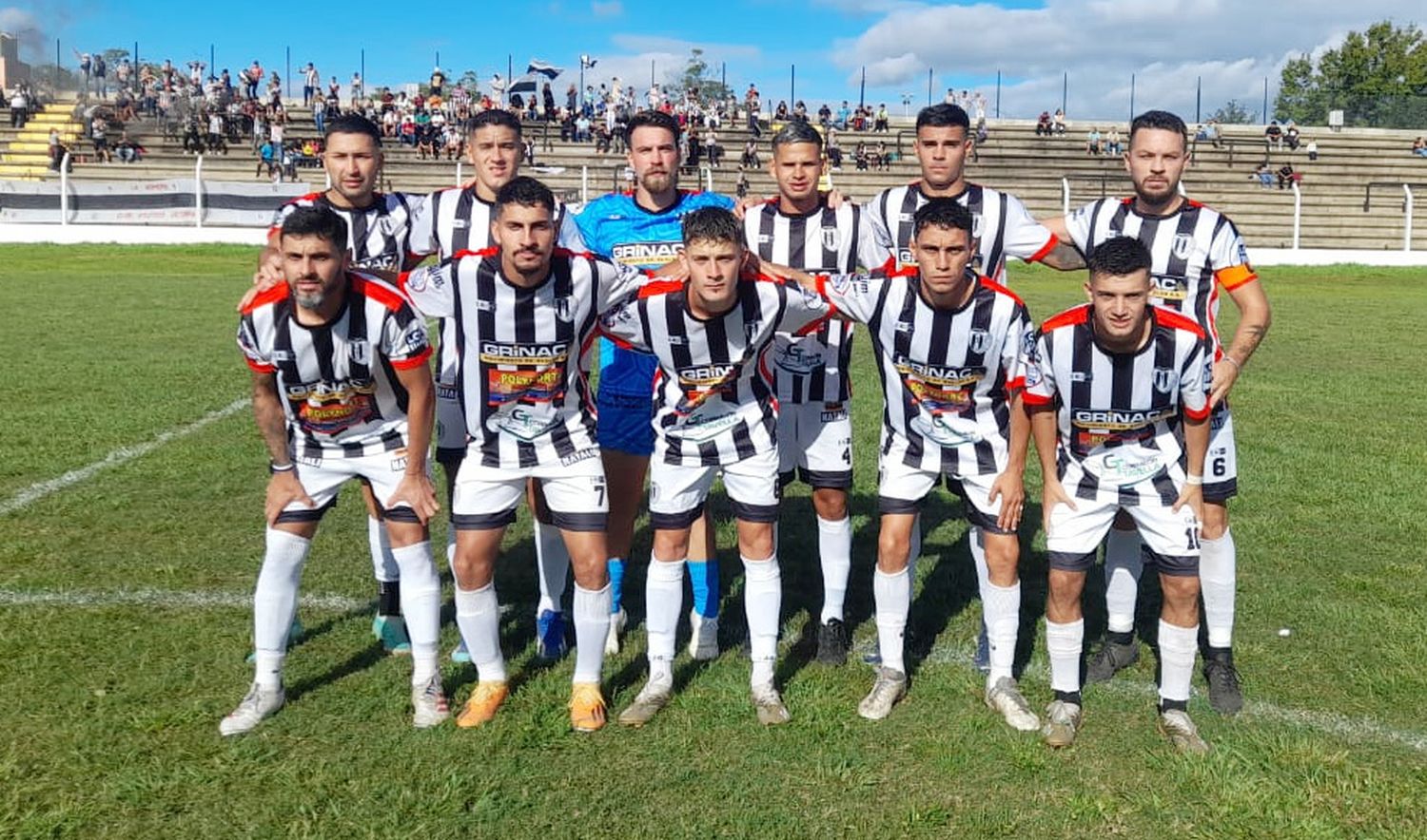 Victoria goleó a Central Entrerriano y sueña con las semifinales