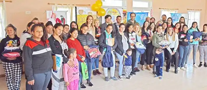 El municipio realizó una jornada de capacitación para futuras madres, en la zona noroeste
