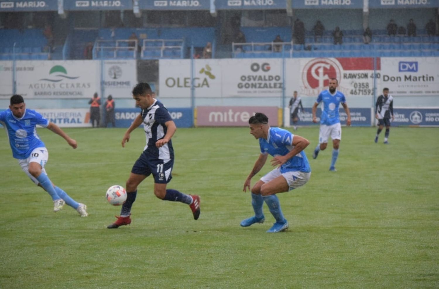 Alvarado no levanta cabeza