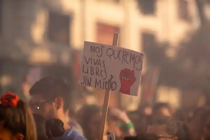 Queda firme condena a médico por rapto y violación