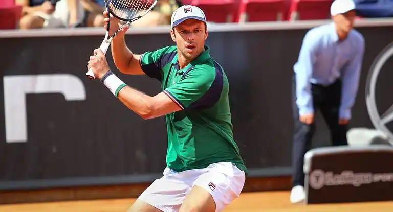 Bastad: Zeballos cayó en el singles y sigue en el dobles