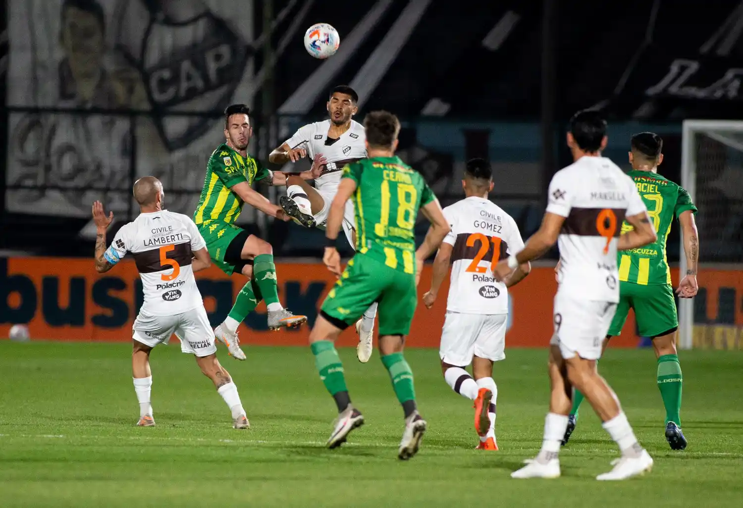 Aldosivi festejó como visitante.