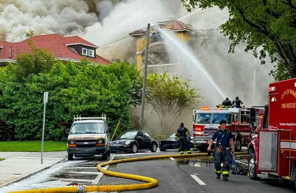 Incendio y tiroteo en un edificio de Miami
