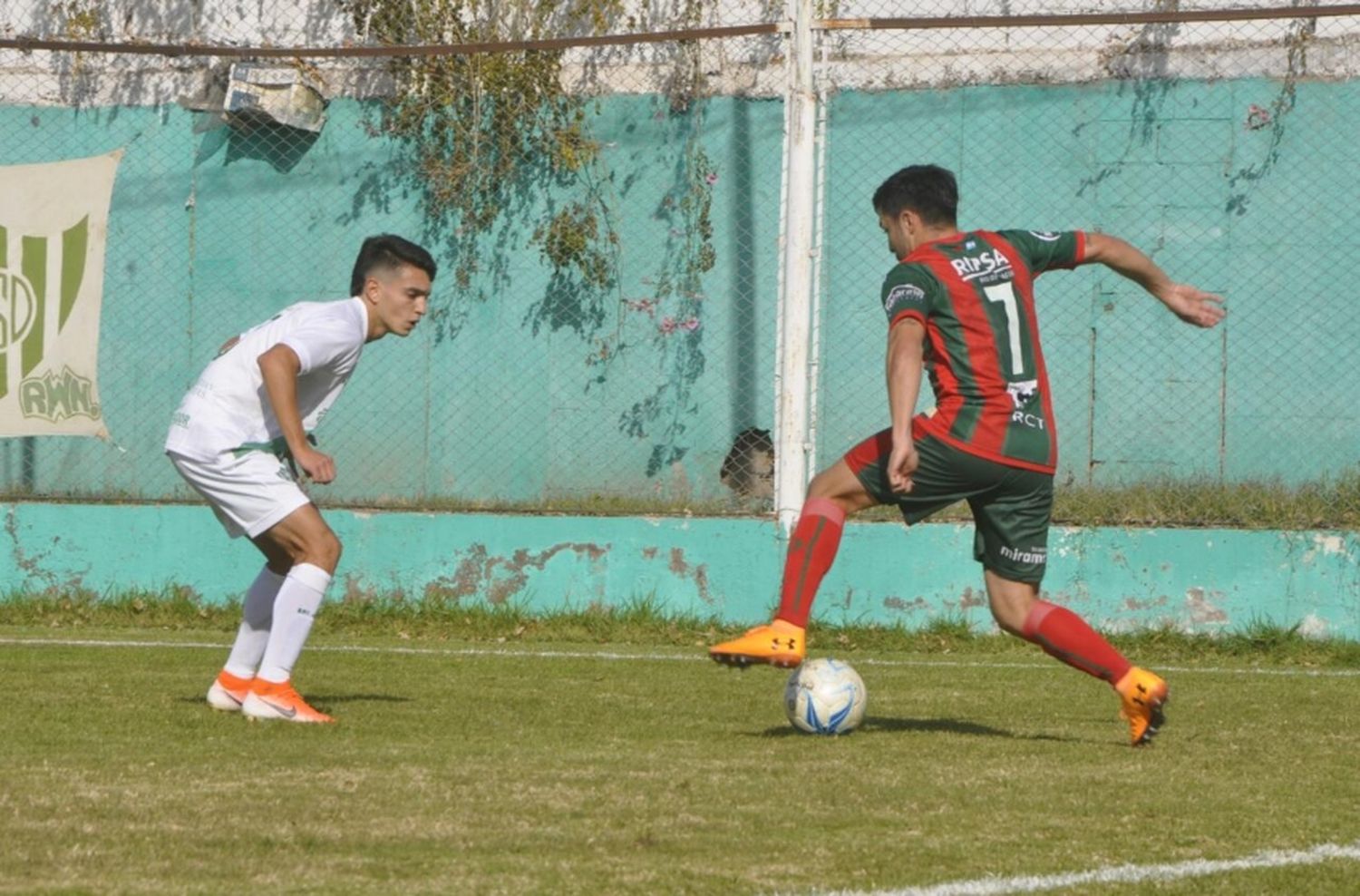 Círculo recibe a Camioneros