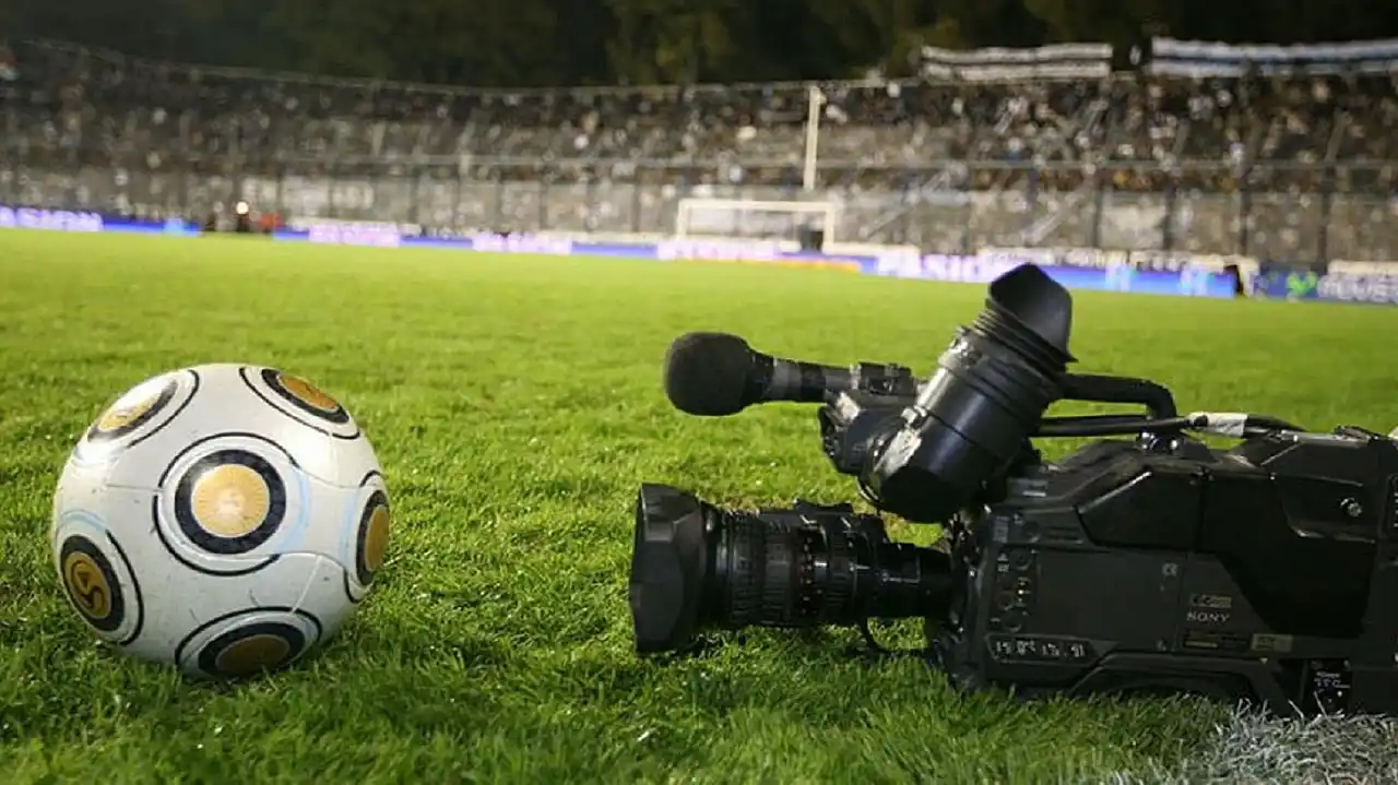Buscan que los clubes barriales dejen de abonar la tarifa de TV por cable