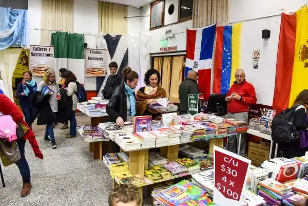 Se viene la XV Feria del Libro de Chascomús “Hojas que hablan en primavera”