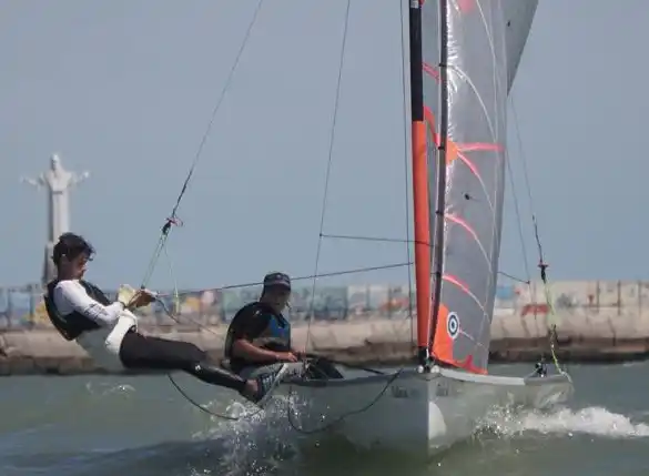 Compiten en la 53º Semana Internacional del Yachting
