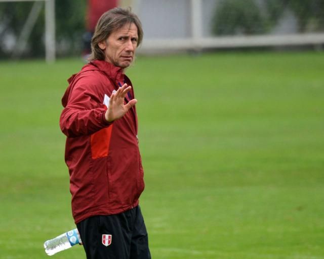 Perú traerá su propia agua para el partido contra Argentina