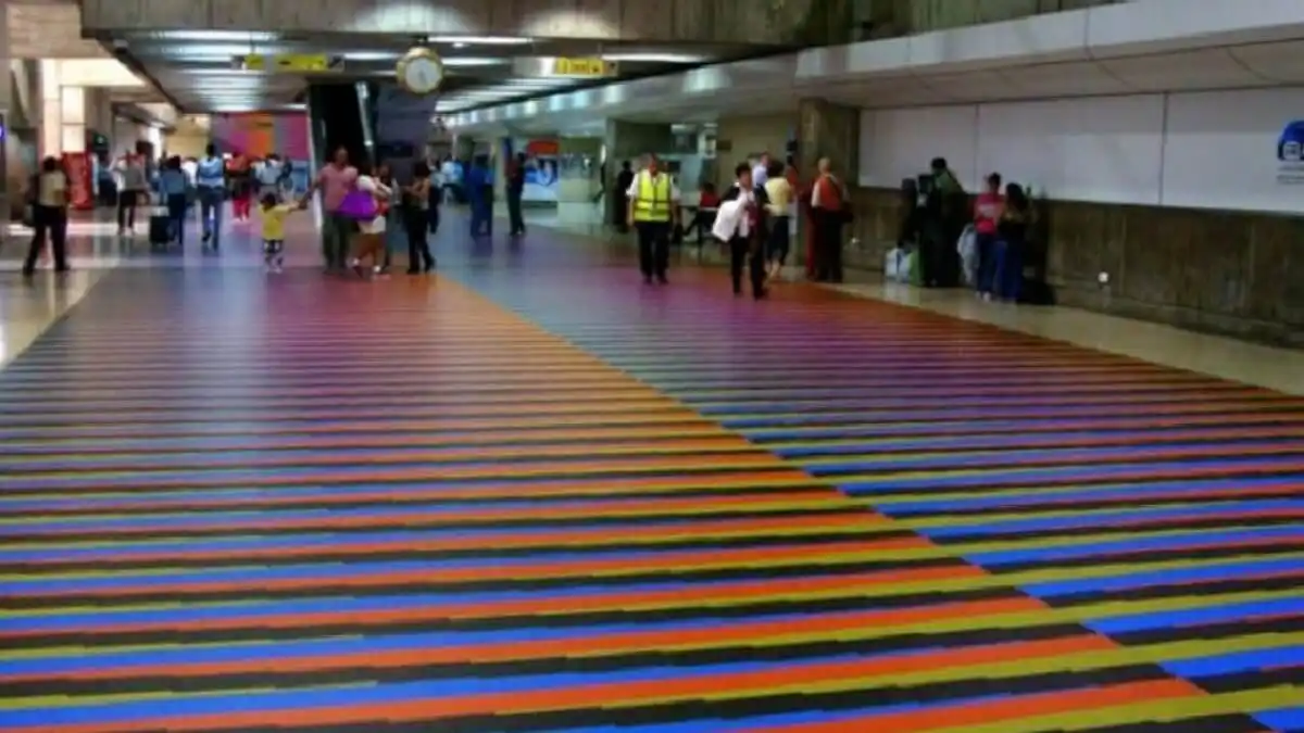 Líneas aéreas reacomodan sus vuelos para garantizar boletos a Panamá y República Dominicana