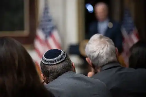 Las demandas de Biden: insta a Israel a seguir «normas de la guerra» y a Irán tener «cuidado»