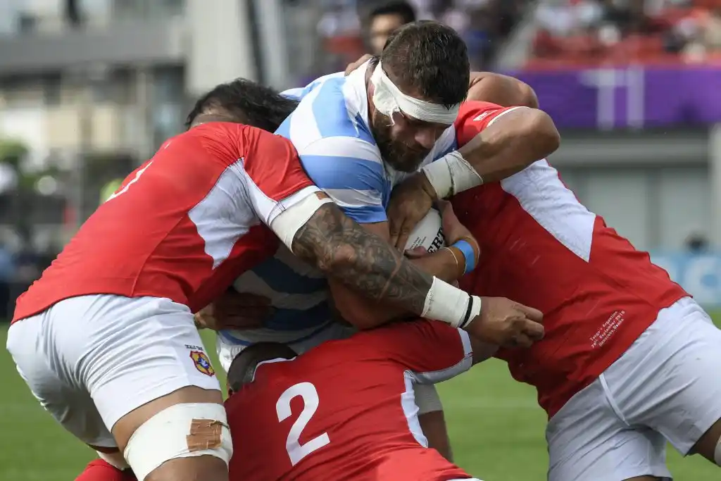 Los Pumas cumplió con el triunfo pero dejó dudas