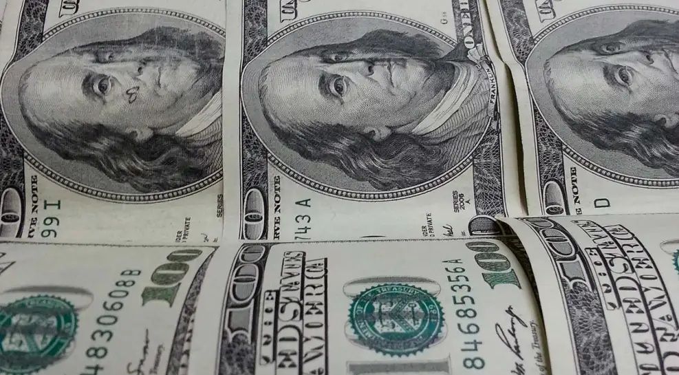 Dolar