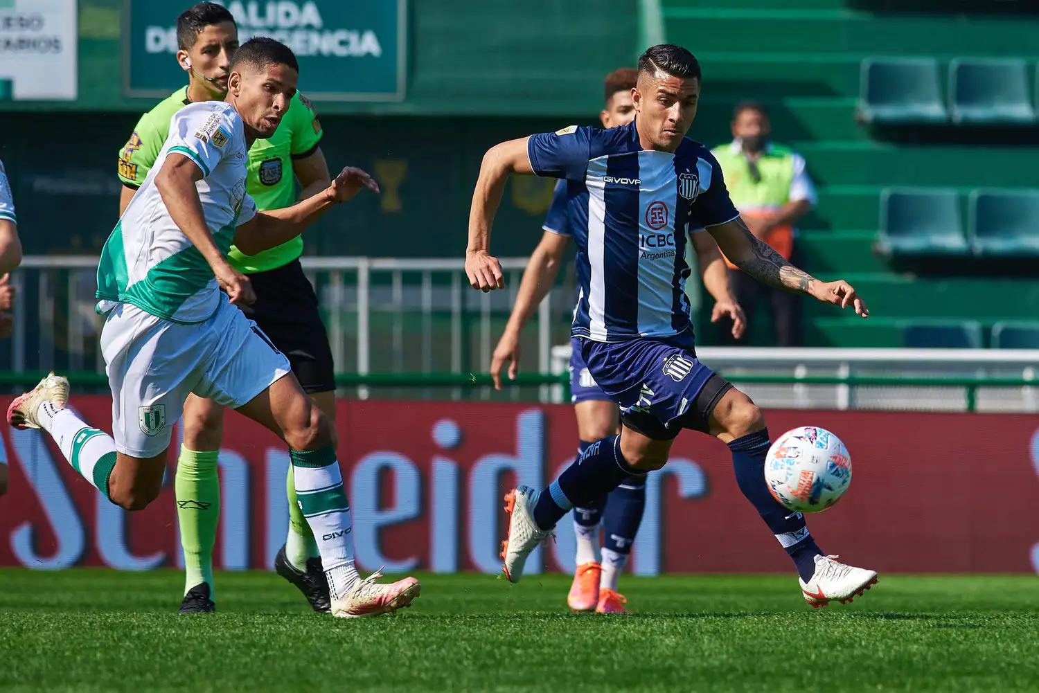 Talleres festejó de visitante.