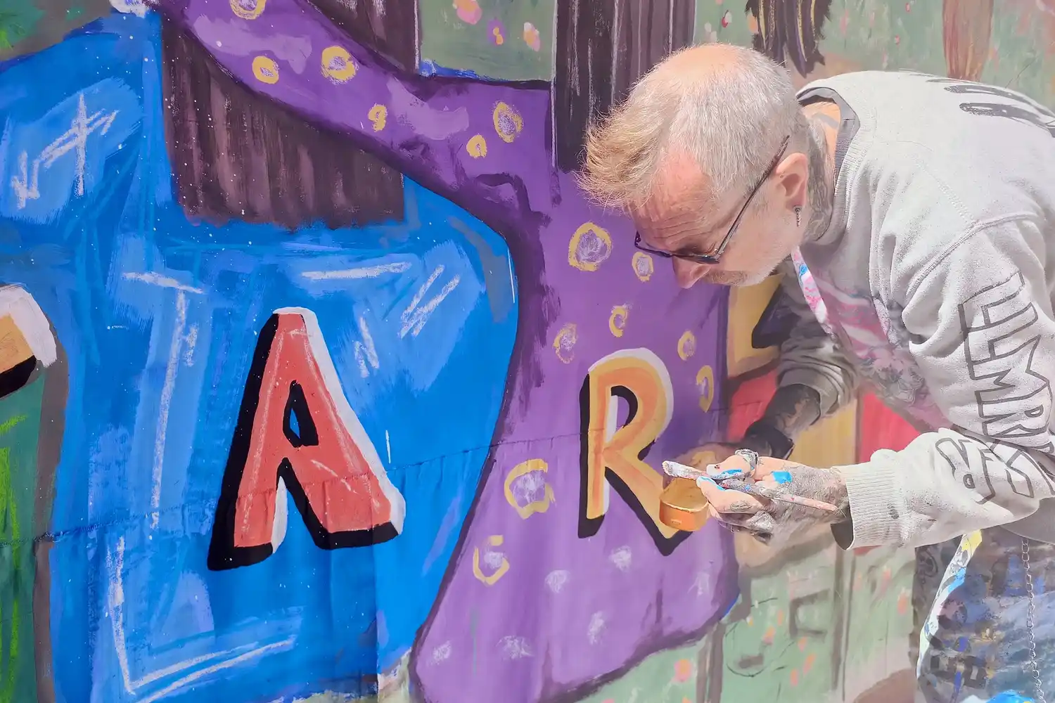 Con una pintura colectiva invitaron al próximo Encuentro Provincial de Muralismo