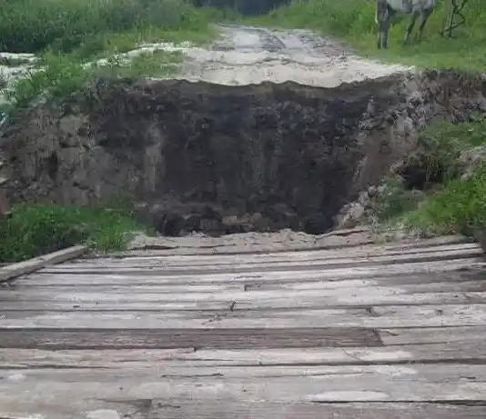 El temporal del fin de semana volteó un puente del departamento de Gualeguaychú
