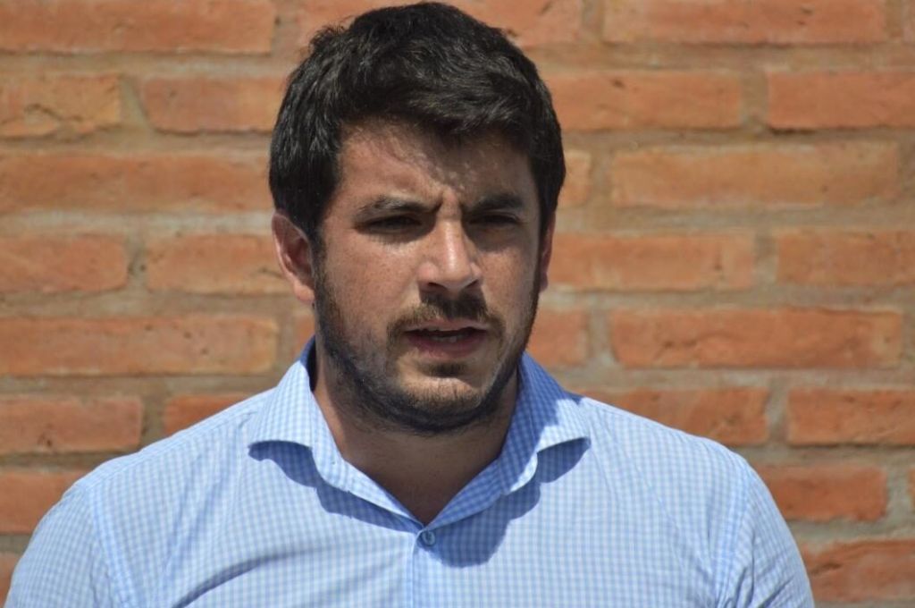 Es intendente, prohibió la venta de alcohol durante los festejo de argentina, pero dio positivo de alcoholemia