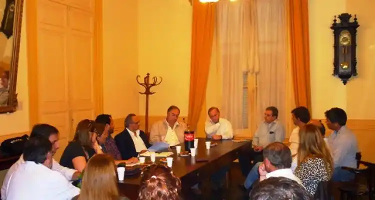 Ante un nutrido grupo de prestadores, Katz expuso sobre el EMTUR