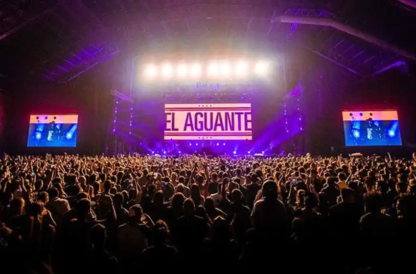 Residente detonó con su Rap-Bruto al Salón Metropolitano
