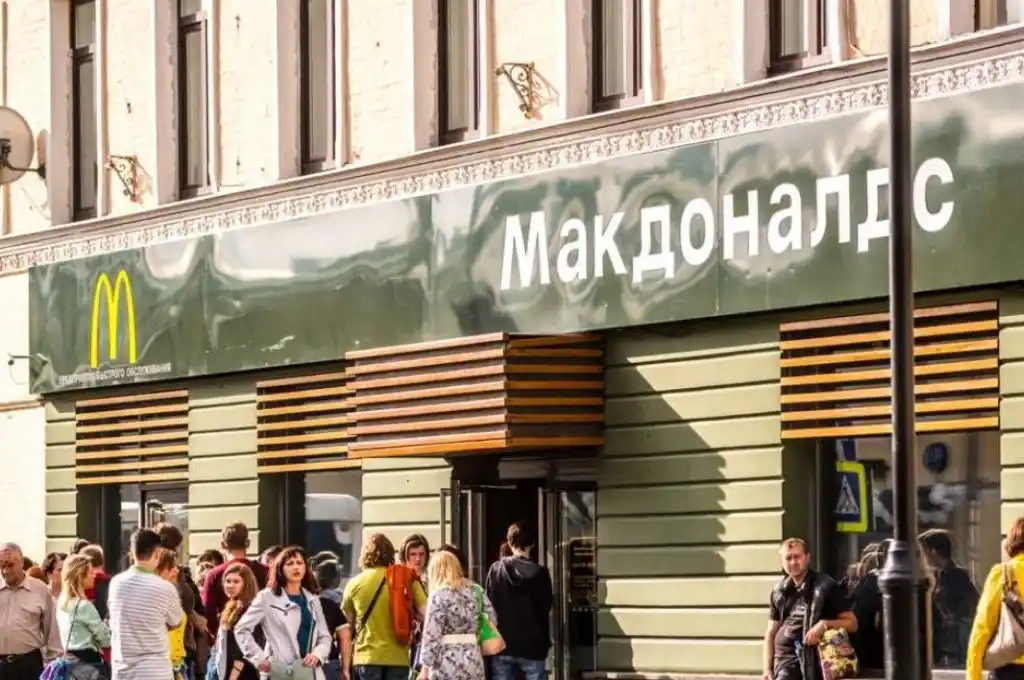 McDonald´s abandona Rusia y pone a la venta sus 850 locales