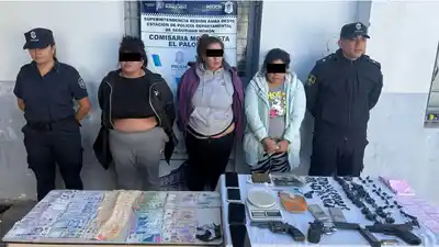 Detuvieron a “Las Dueñas de la Carlos Gardel”: vendían cocaína y tusi a la vista de todos