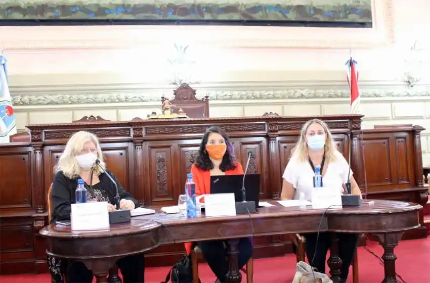 Vuelta a clases: piden dejar de lado la dicotomía «Salud o Educación»