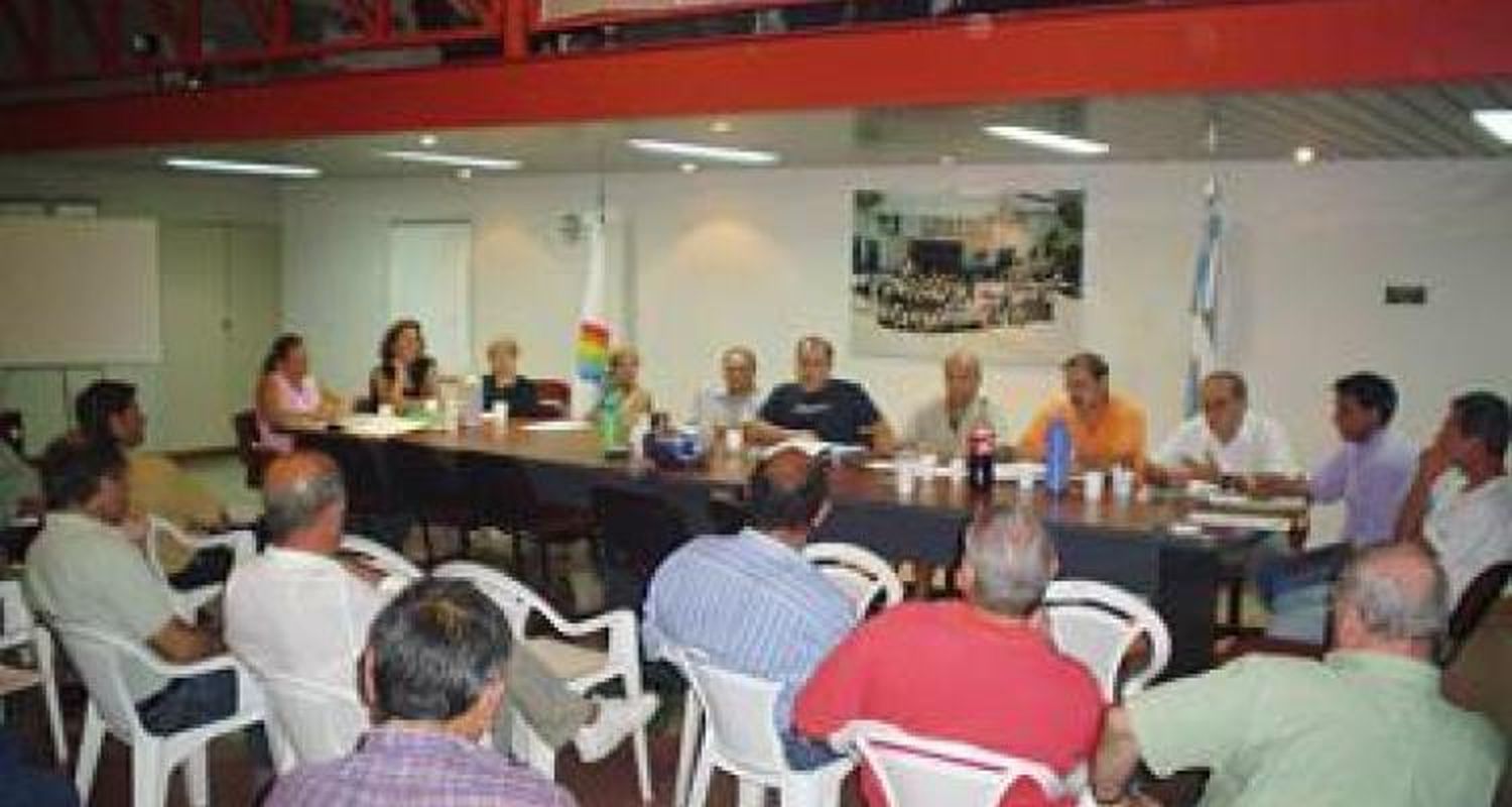 Corto circuito entre Coopser y el municipio por el alumbrado público