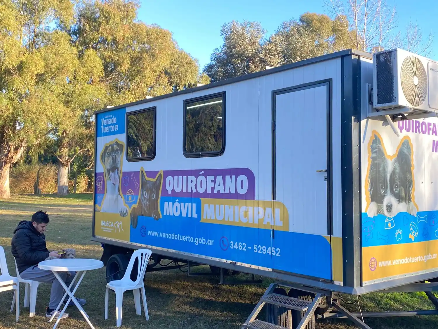 El quirófano móvil estuvo presente en el predio de Soiva.