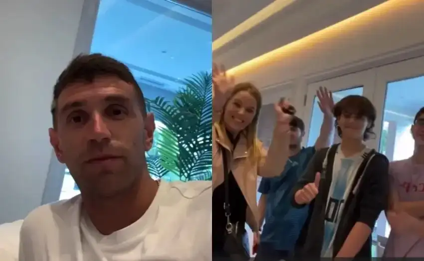 En modo selfie. El Dibu protagonizó una graciosa anécdota familiar.