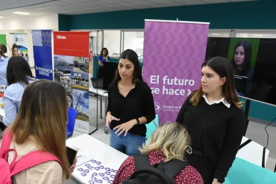 1ª Feria de Empleos en UNRaf