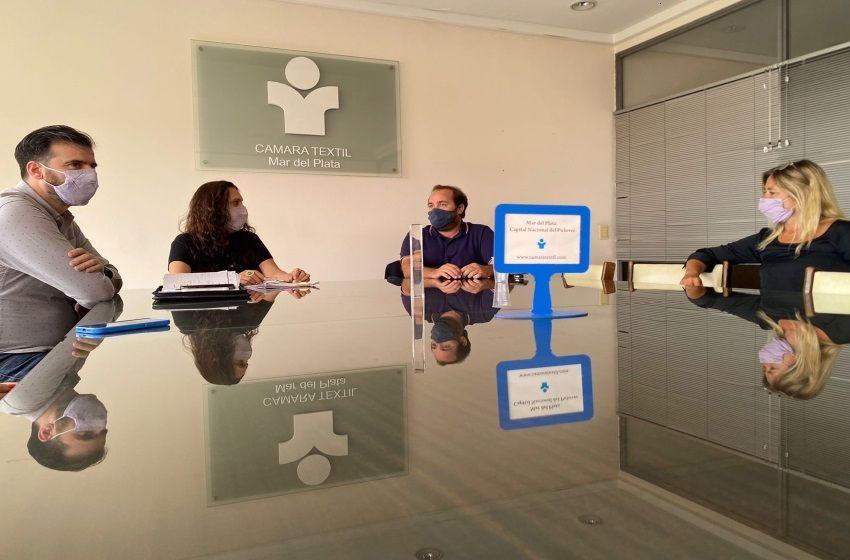 Textiles marplatenses acuerdan trabajar junto al gobierno para el fortalecer al sector