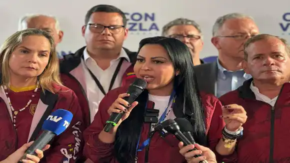 PLATAFORMA UNITARIA DENUNCIA: no dejan entrar a sus testigos al CNE