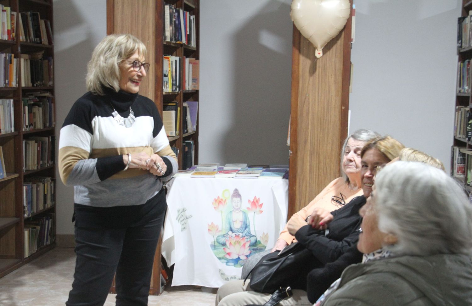 Claromecó: Ana Conti realizó una charla sobre sobre “Mujeres en Malvinas”