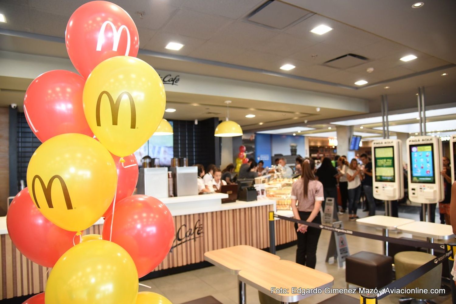 McDonald’s inauguró oficialmente su primer local en el Aeroparque Jorge Newbery