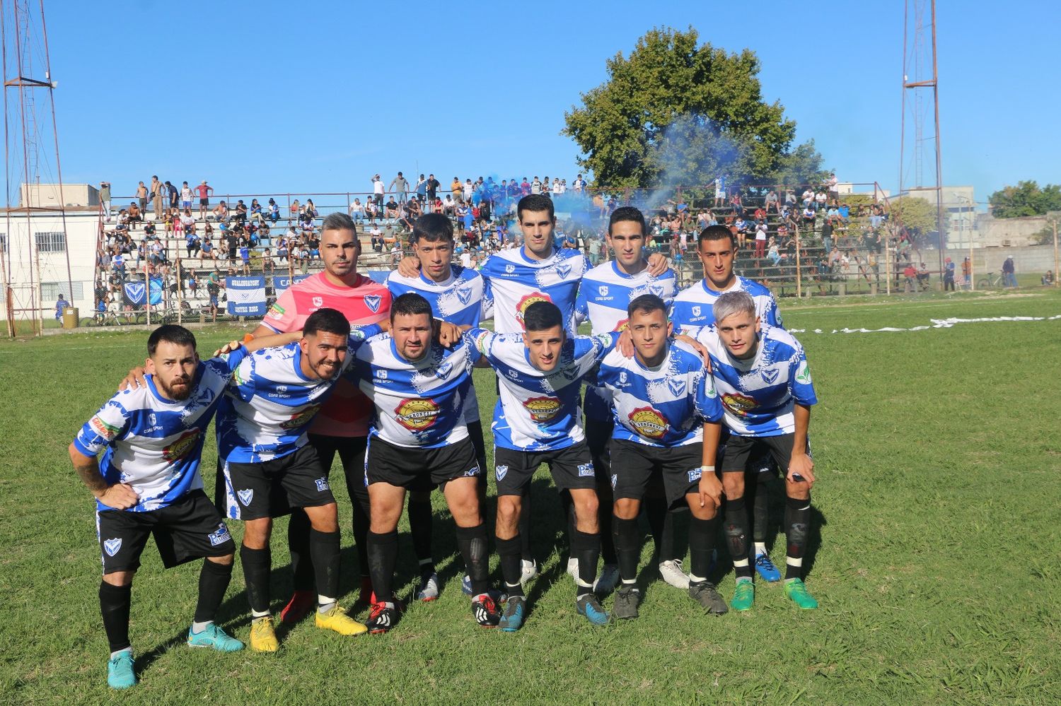 La Vencedora derrotó a Pueblo Nuevo en otro de los choques disputados ayer en Gualeguaychú.