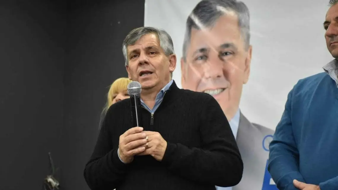 La dura advertencia del intendente de Chivilcoy a Milei: "Si sigue confiando en Pareja, en 2027 va a volver a perder"