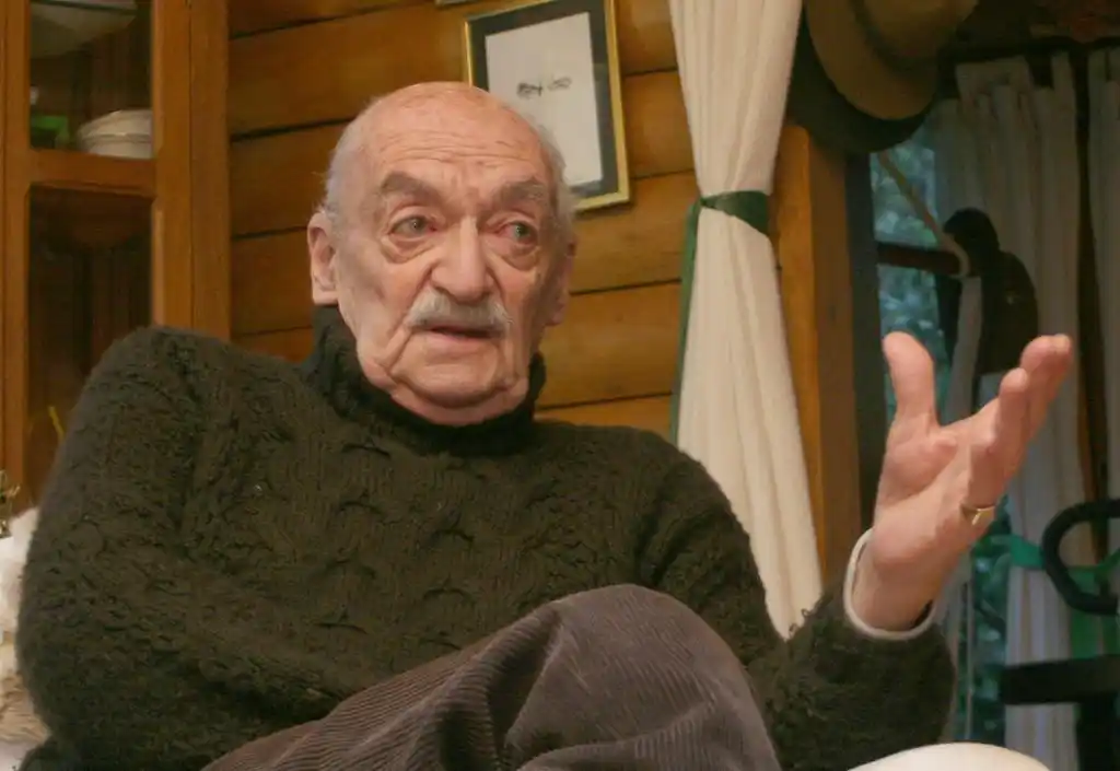 Muestra homenaje al gran  ilusionista René Lavand