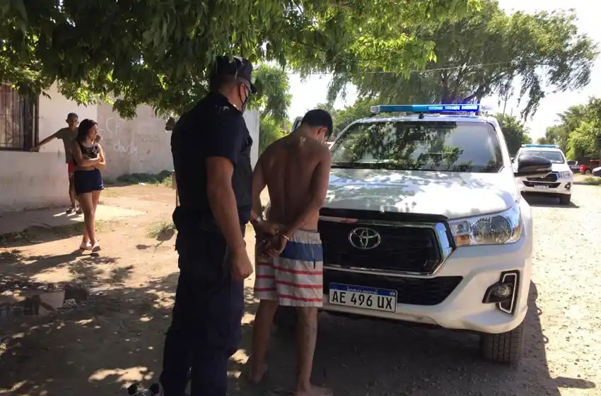 Capturaron a un prófugo en barrio Libertad