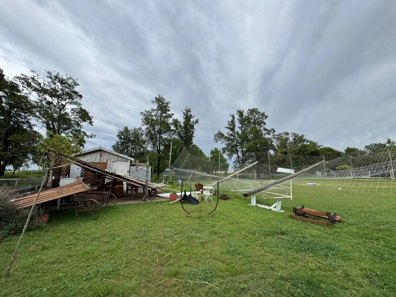 Crespo: una madrugada de intenso trabajo por el temporal