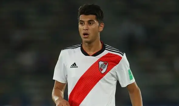 Se enfría el pase de  Palacios a Real Madrid