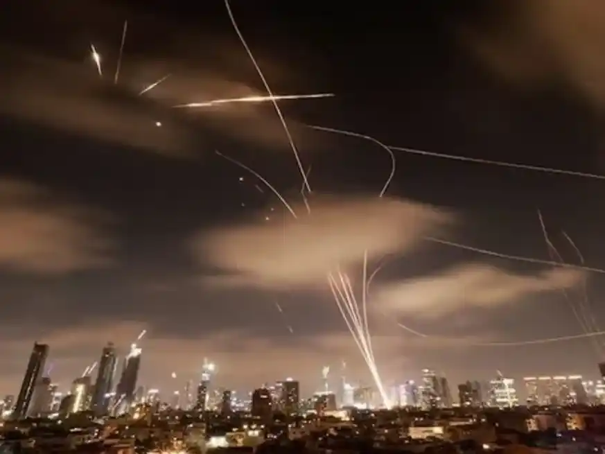 Continúan las agresiones en Medio Oriente en el conflicto bélico de Israel y Estados Unidos contra Irán.