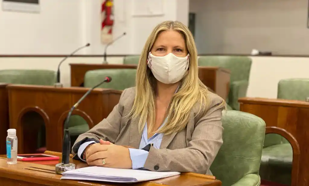 Una concejal propone eximir del ABL a todo el personal de salud en Zona Norte: "Con los aplausos solamente no alcanza"